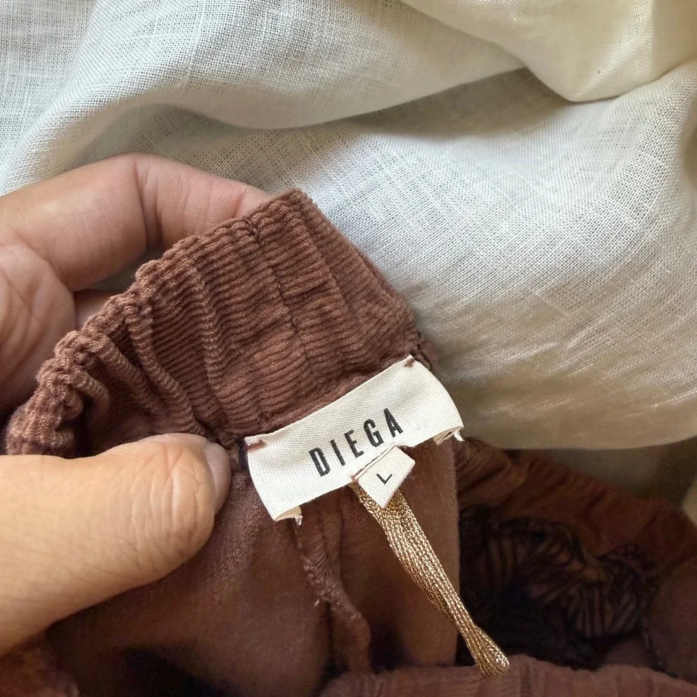 DIEGA Rust brown cotton corduroy straight wide leg cropped pull on pants